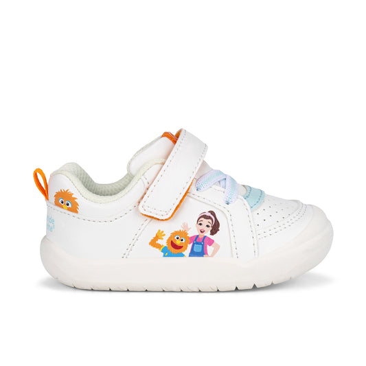 Stride Rite Where Is Herbie Low Sneaker - Little Kid White