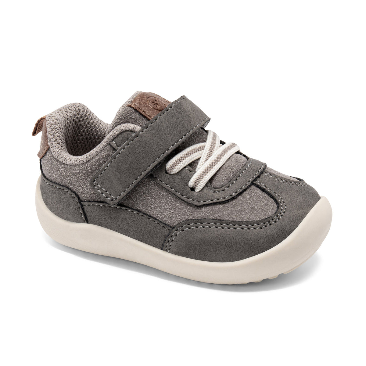 Stride Rite Nick 2.0 Sneaker - Little Kid Grey